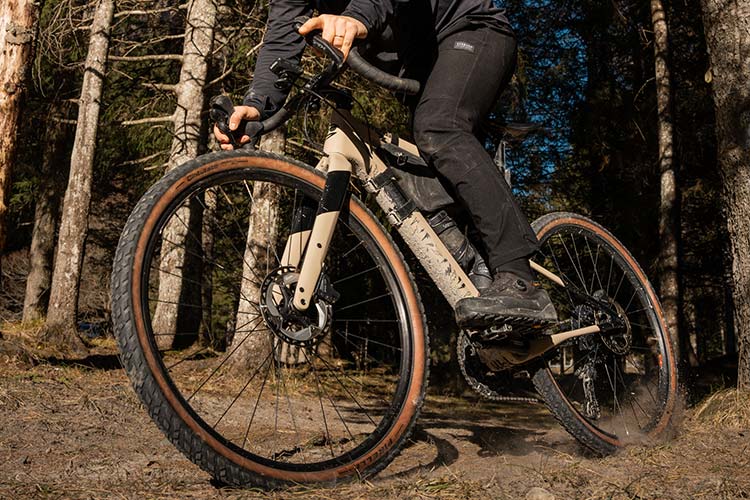 pantaloni lunghi e corti gravel da uomo