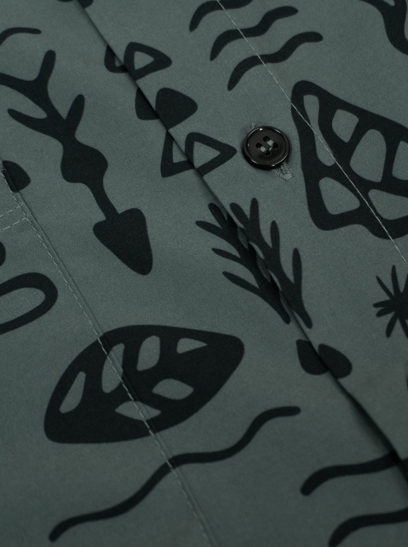 Howling Button Up Shirt - Woodcut