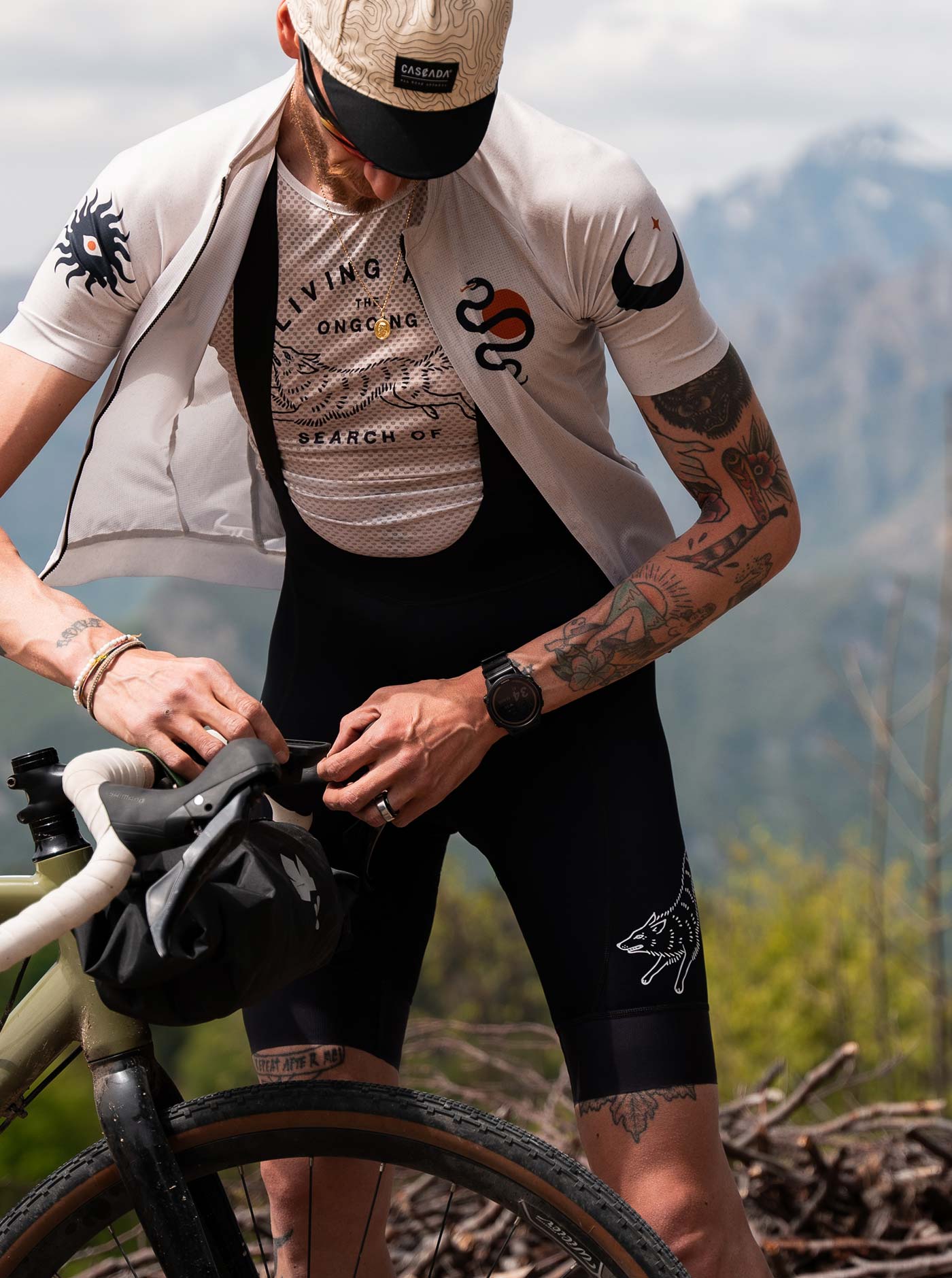 Mesh Base Layer Sleeveless - Signature Sand