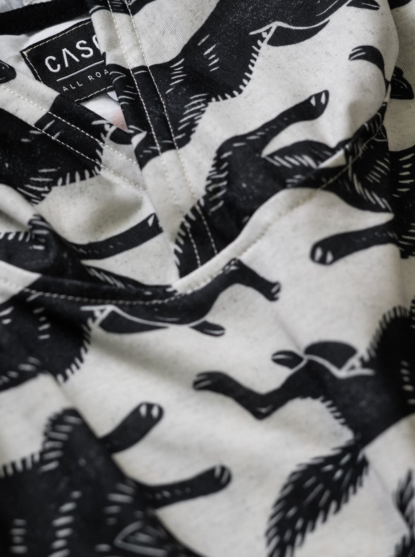 Trail T-Shirt Hoodie - Wolfpack