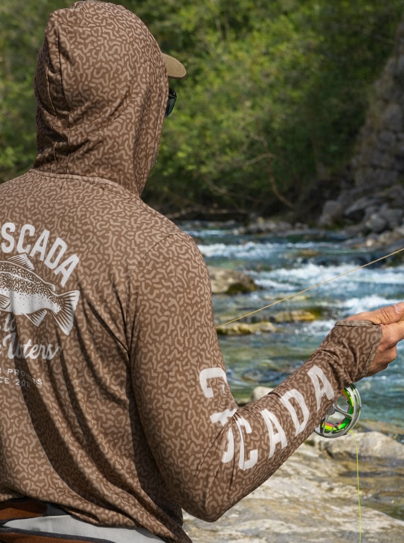 Trail T-Shirt Hoodie - Marble Trout