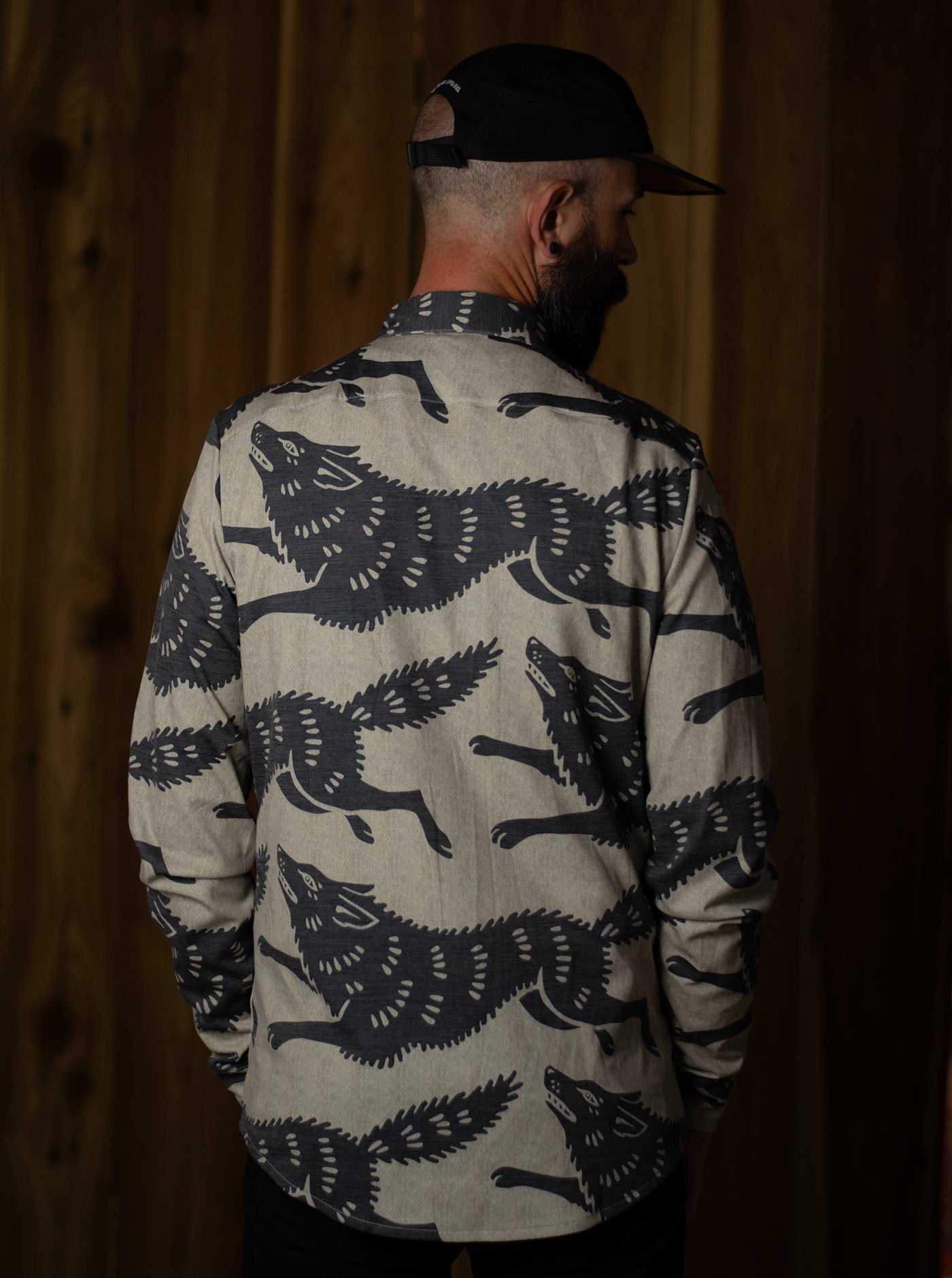 Land Outdoor Shirt - Wolfpack