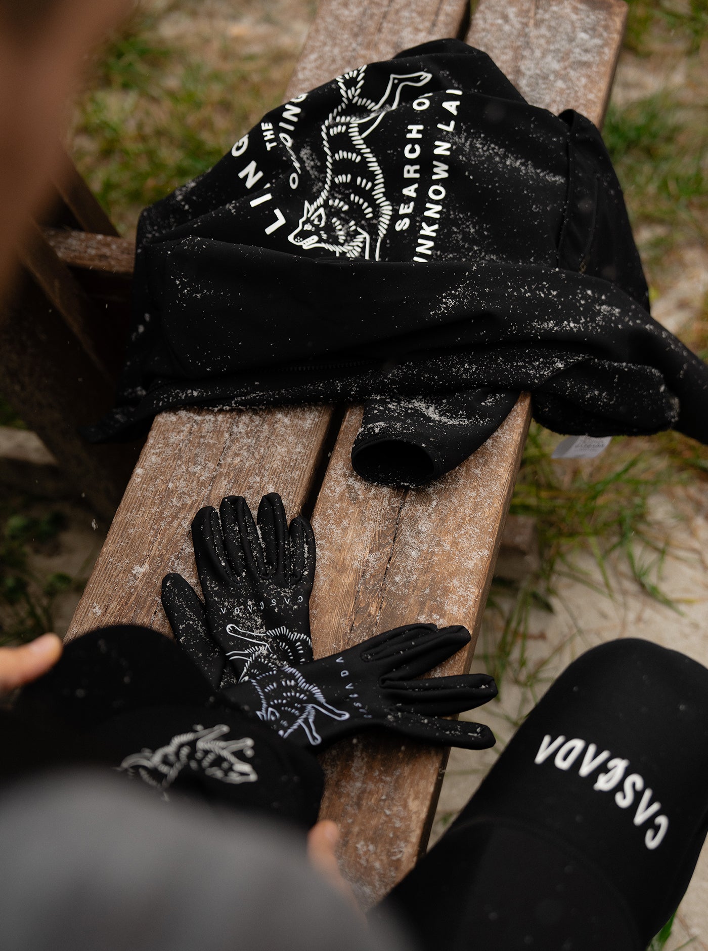 Mid-Weight Gloves - Black