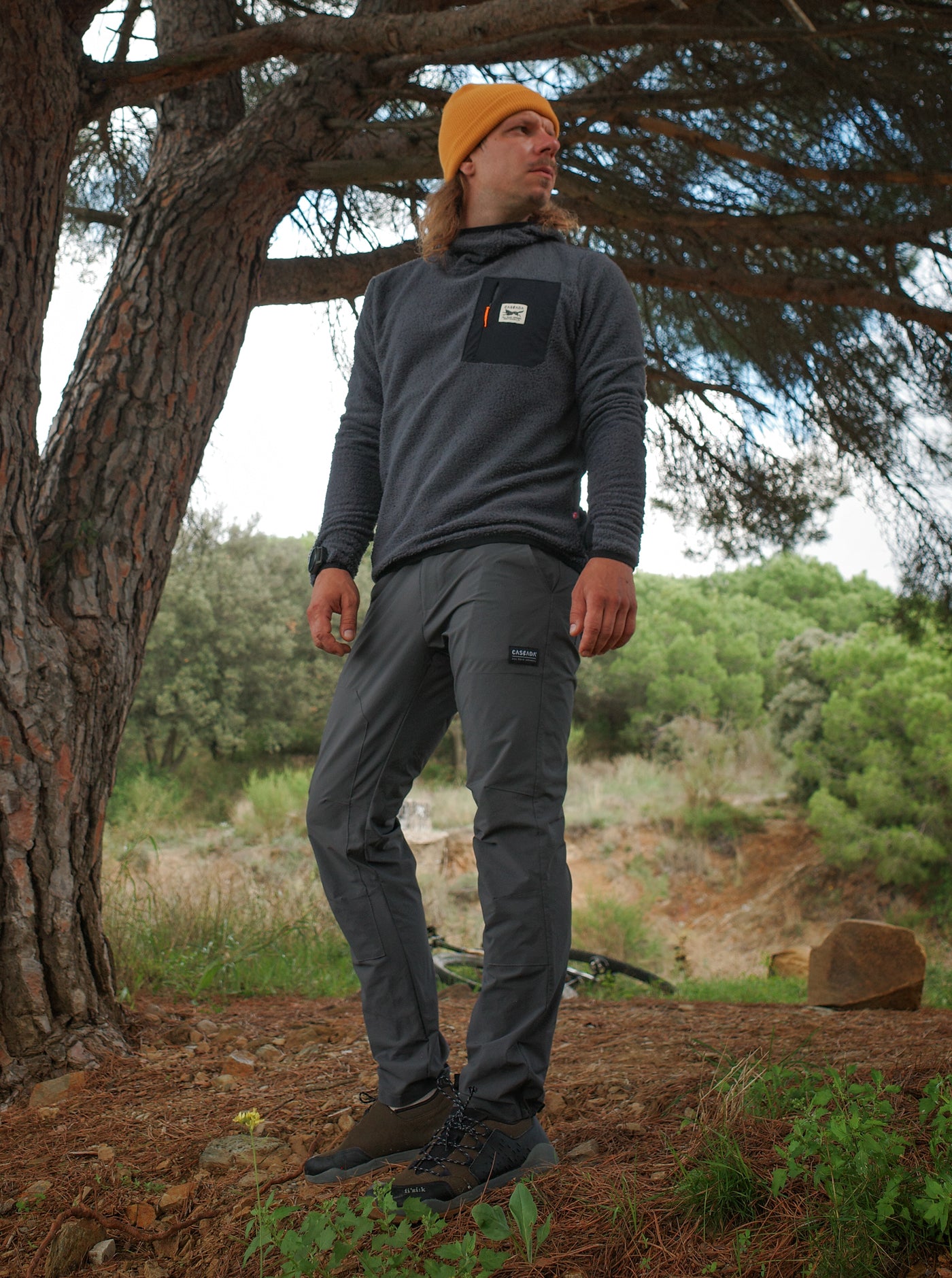 MODEL: Vlad is 174 cm / 69 kg - Size S