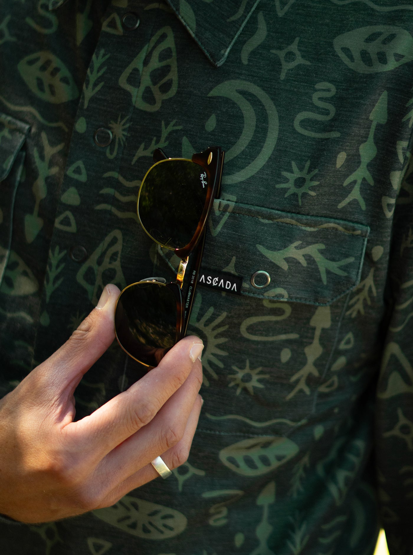 Land Outdoor Shirt - Woodcut